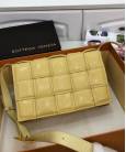 Сумка Bottega Veneta Padded Cassette Bag Mustard